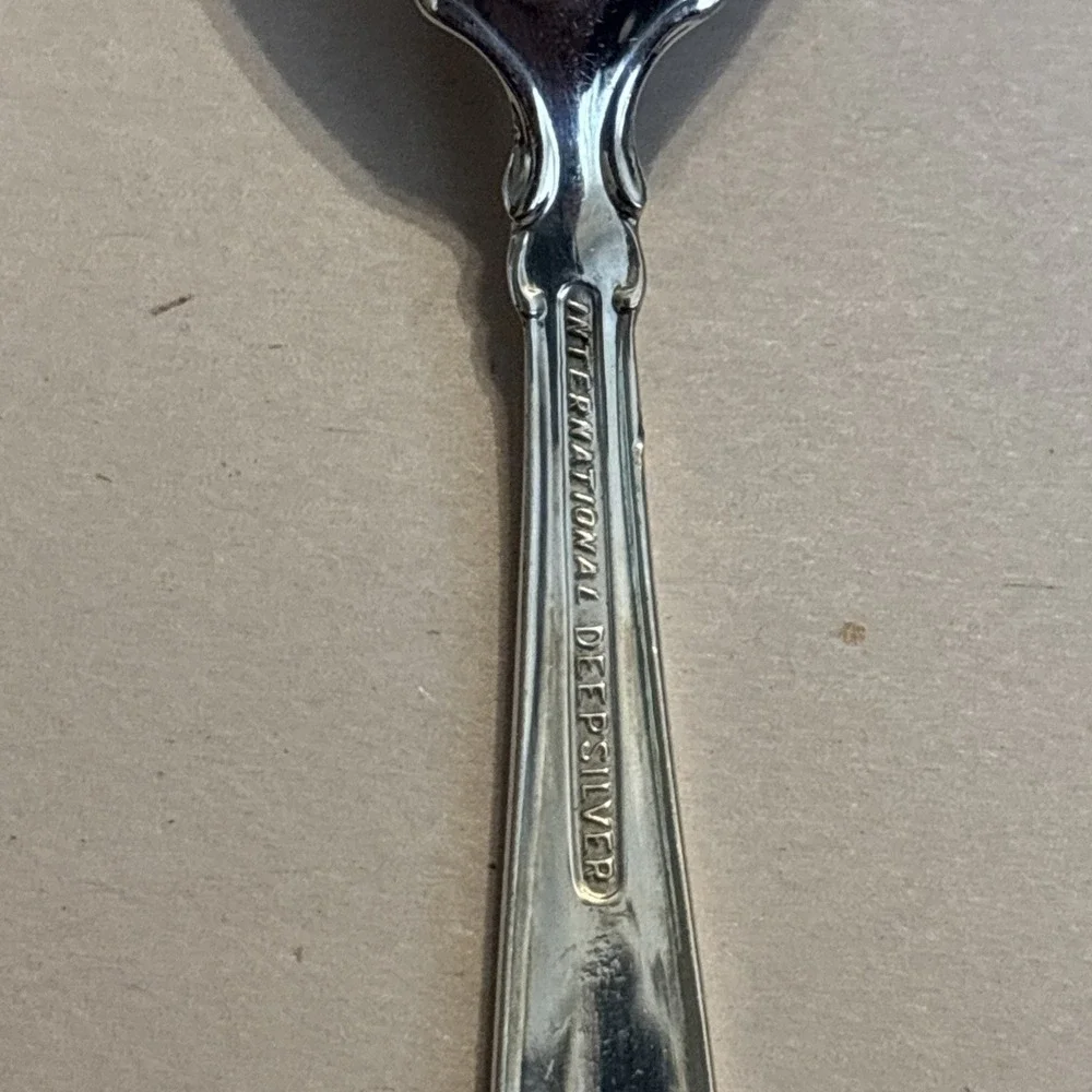 International Silver vintage international